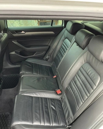 Volkswagen Passat cena 77000 przebieg: 195191, rok produkcji 2016 z Grodków małe 301
